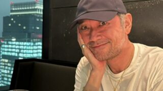 60歳の人気俳優、34年の結婚生活に終止符→30歳年下女性との同棲発覚…電撃熱愛説
