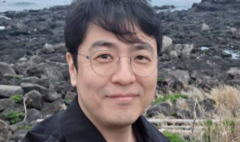 「姦通訴訟→噂流布の疑い→告訴」チェ・ドンソク、強く否定していたが…穏やかなティータイム