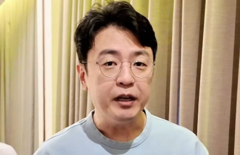 「姦通訴訟→噂流布の疑い→告訴」チェ・ドンソク、強く否定していたが…穏やかなティータイム