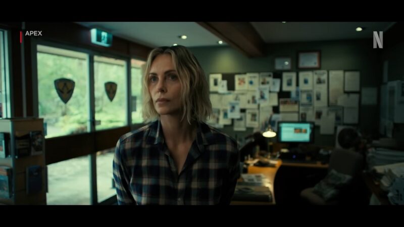 有名女優、撮影中に男優と浴槽で並ぶ「仕方なかった」