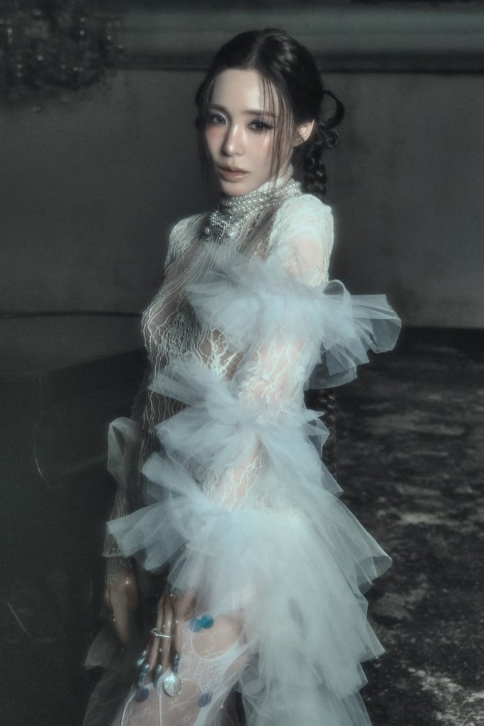 ティファニー、ソロデビュー10周年記念ビジュアルを公開