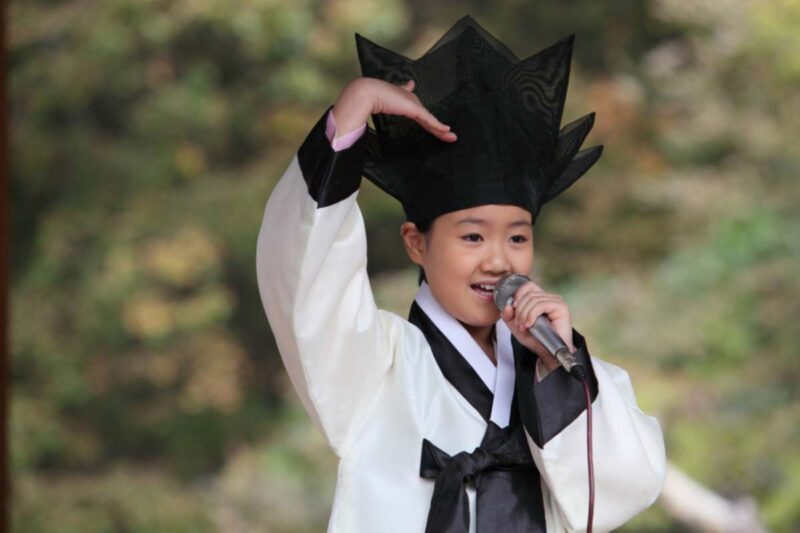 開始30分で号泣必至…何度見ても涙が止まらない韓国映画の傑作