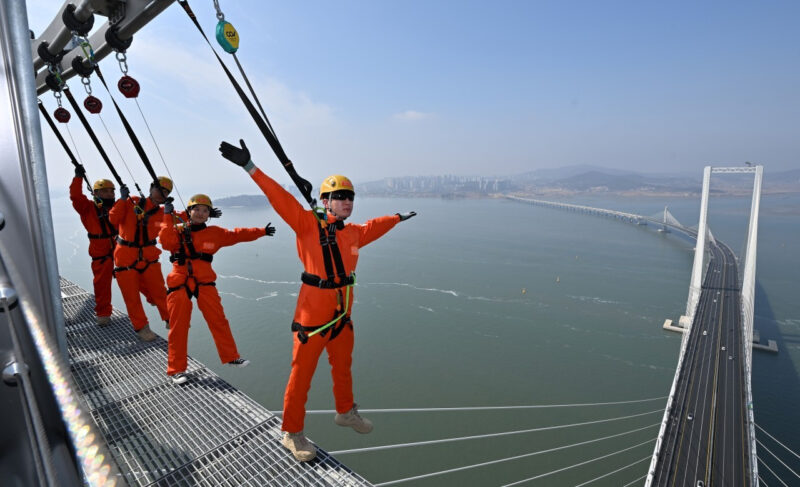 塩田体験から地上184mの絶景スカイウォークまで！今行くべき韓国・日帰り旅スポット