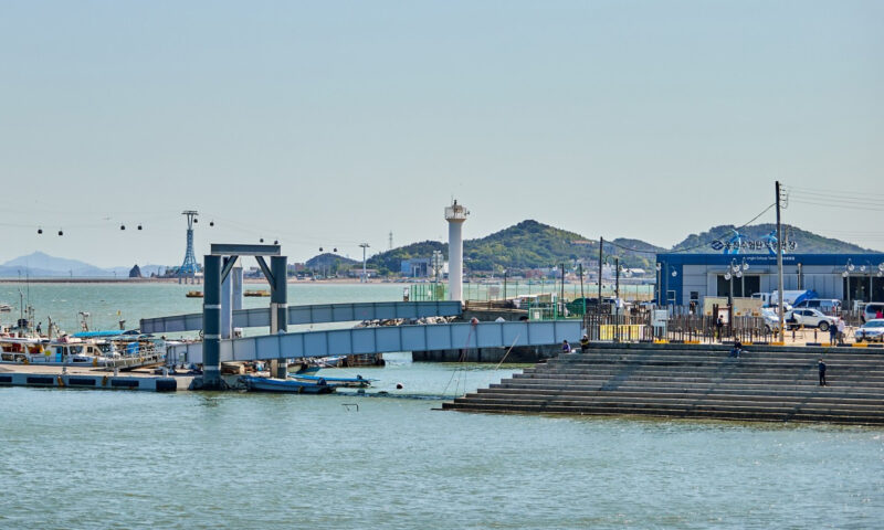 塩田体験から地上184mの絶景スカイウォークまで！今行くべき韓国・日帰り旅スポット