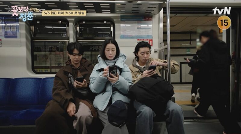 시청률 11.1% 멤버 재결집…8년 만의 새 시리즈로 화제 뜨거운 한국 예능 (‘꽃보다 청춘’)
