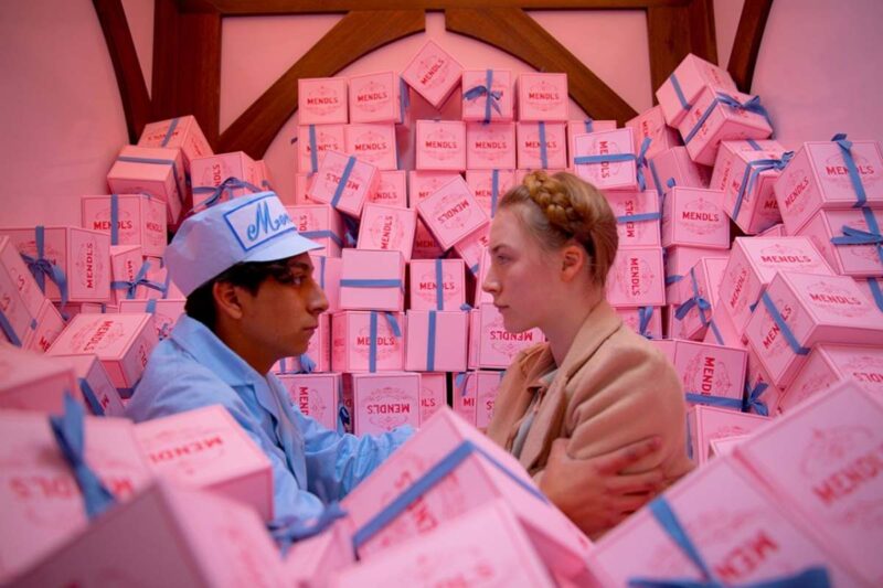 「童話と侮ると危険」大人も驚愕、R指定級の衝撃を秘めた傑作映画