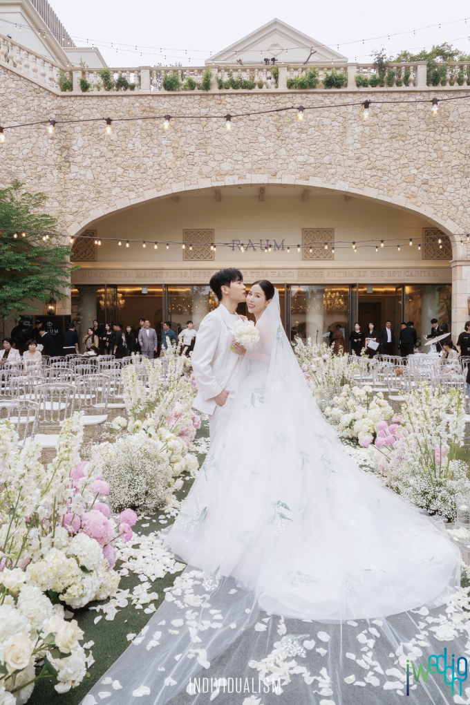 コヨーテのシンジ、ついに結婚！お祝いムードの中、挙式を挙げる