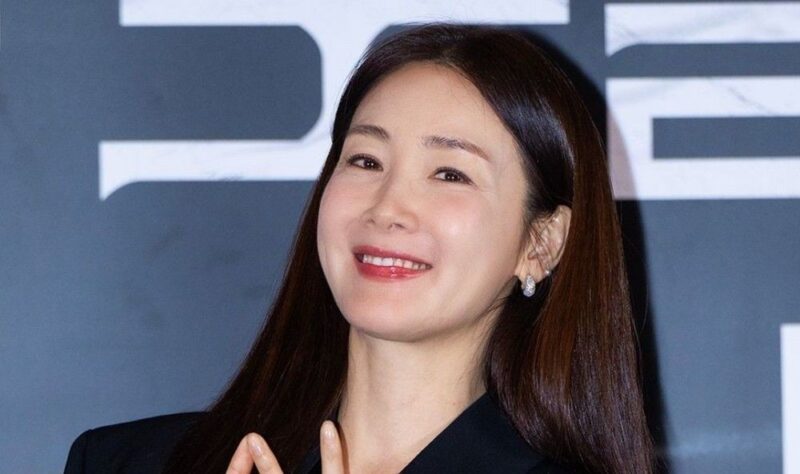チェ・ジウ、46歳で妊娠…体外受精を経て授かった奇跡　6歳の娘と「漢江デート」