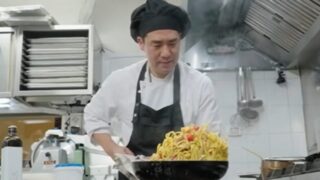 名声・経歴を捨て現地レストランに“偽装就職”、早くも話題の韓国バラエティ（『アンダーカバーシェフ』）