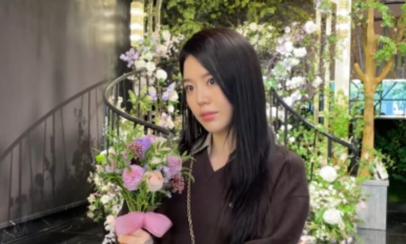 チョ・ヘジョン、キム・ゴウン結婚式のビハインドカット大放出…「“성덕”は幸せでした」