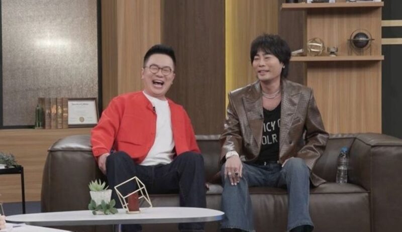 キム・テギュン、20年で欠席わずか4回なのにリスナー騒然「컬투쇼壊してる」（デイアンドナイト）