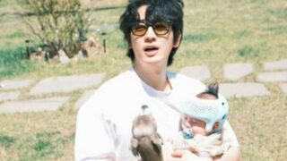 「パパそっくり！ユン・パク＆キム・スビン夫妻、息子の"瓜二つ"ショットをサプライズ公開」