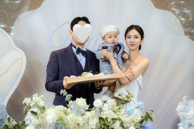 元女優チェ・ヨンチョン、裁判官の夫との間に生まれた子供の1歳の誕生日パーティーを公開