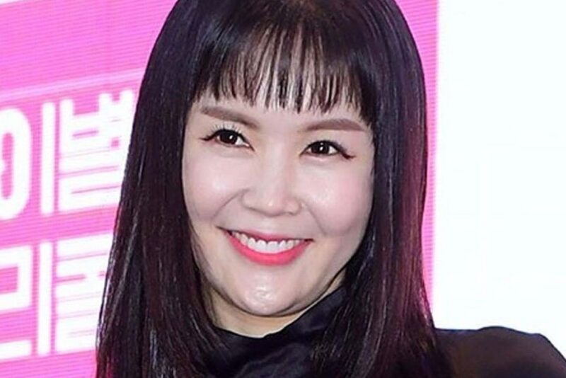 チャン・ヨンラン、午前6時から子どもの手紙と花束に涙止まらず「もう、この子をどうしたら…」