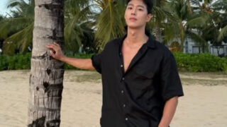 ウォン・ドヒョン、ベトナム・フーコックで優雅な休日…夕日をバックに感性あふれる姿を公開