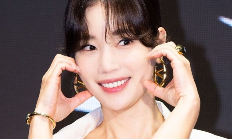 기은세、迷惑工事騒動で謝罪も…意味深長な焼き魚写真とともに残した一言