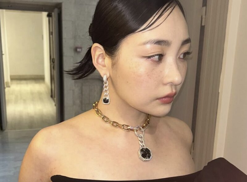 外見批判された女優、9kg減量→180度イメージチェンジに「個性で売れたのに」ネットで賛否両論