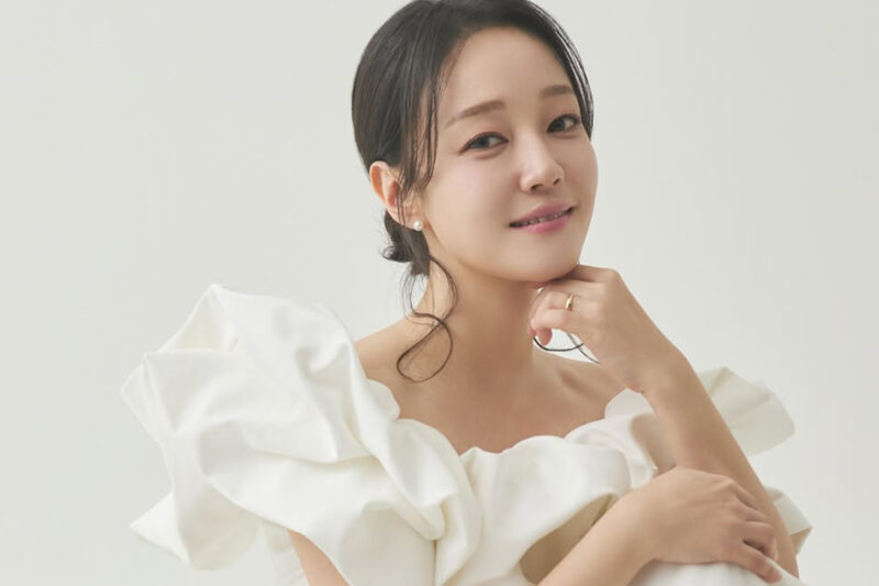 「サニー」リュ・ヘリン、歌手の恋人と結婚へ…「実を結びました」