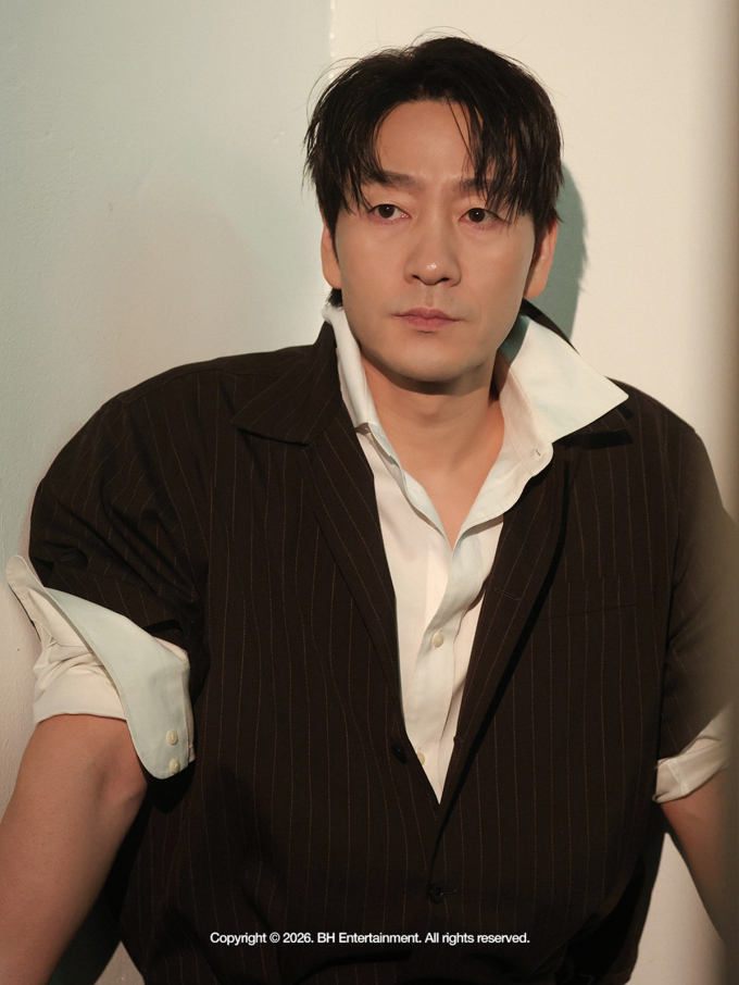 「案山子」パク・ヘス＆イ・ヒジュン、強烈なツーショット公開