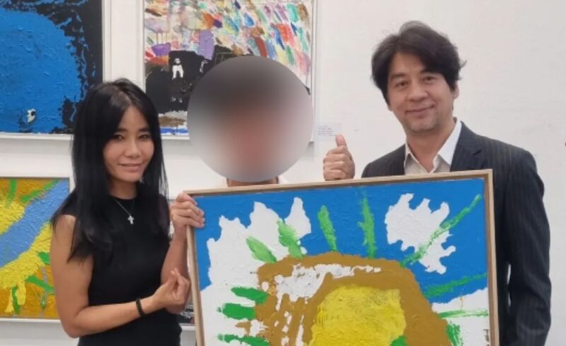 いじめ被害の権オジュン息子、難病克服し作家デビュー→海外展示招待もダブル喜び
