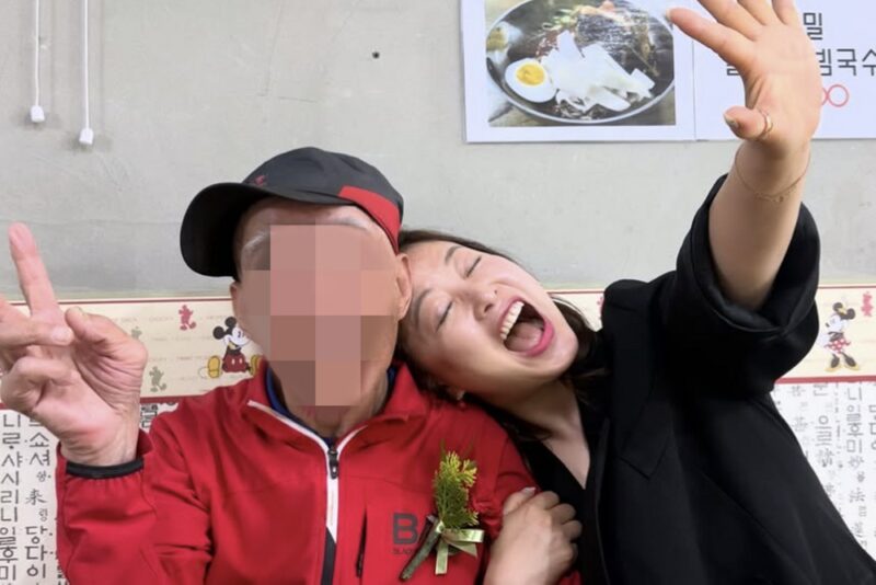김원효♥심진화、先に逝った故キム・ヒョンウンの穴埋める…「お父さん、お元気で」