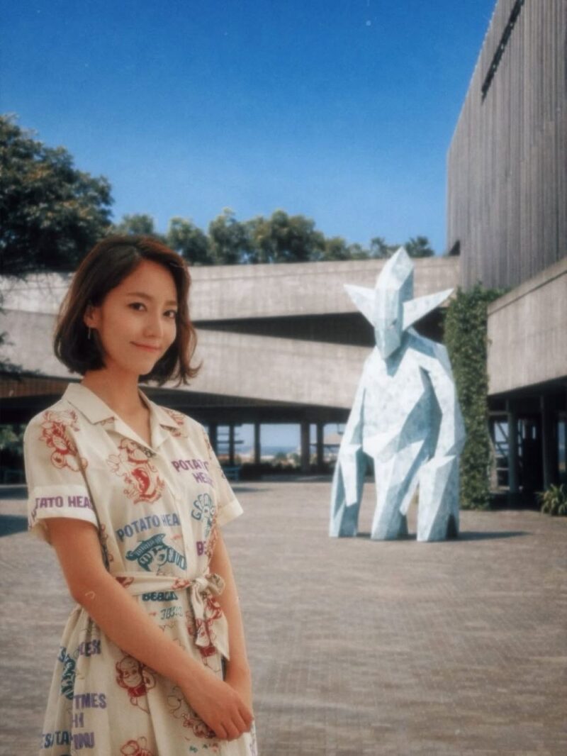 イ・ボムスと離婚のイ・ユンジン、バリから韓国へ…工事現場で「引っこ抜いてまた引っこ抜く」