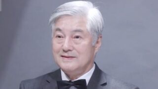 100億円の資産から生活保護受給者へ転落…有名ベテラン俳優が遺影撮影「人生の波乱が激しかった」