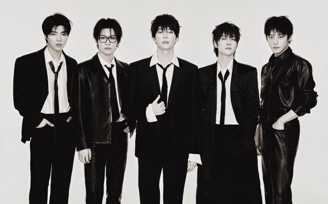 ZEROBASEONE、深まる男らしさと実力向上…「Ascend-」で示す新たな愛情