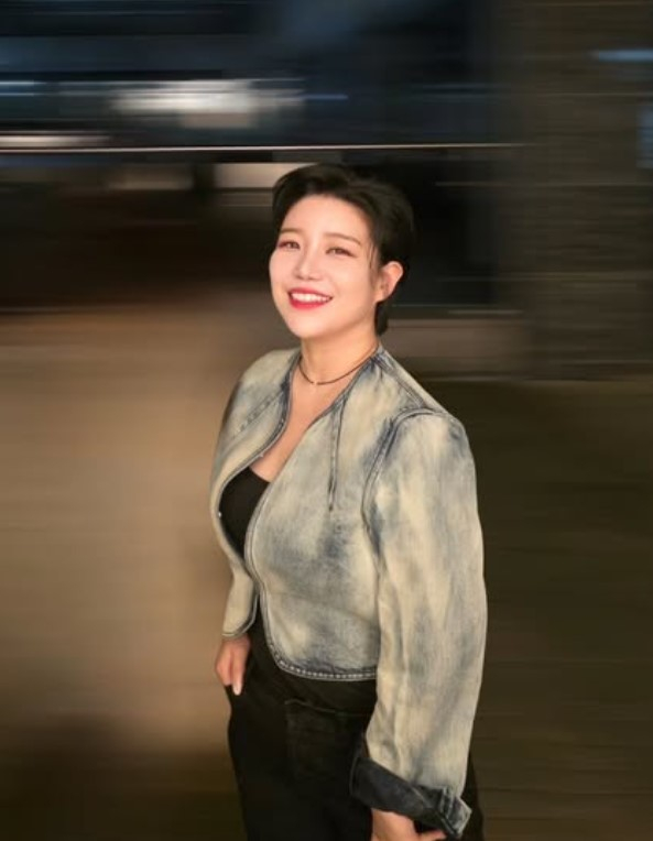 J.SERA、新曲「ここで待ってる」リリース 深みを増した歌声でファンを魅了