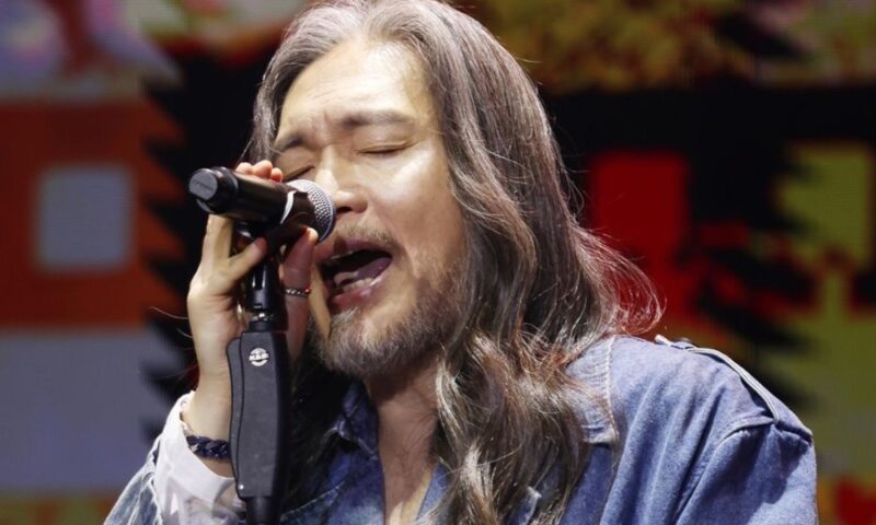 イム・ジェボム、40年の咆哮に終止符…観客は涙「分別収集して公共交通で生きる」