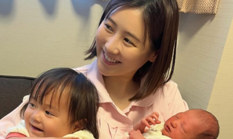 元ガールズグループの女優、31歳年上の夫との間に男児誕生「これで4人家族に」