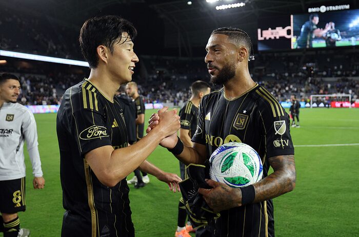 意味深なブアンガの痛烈批判、MLS今季6人目の監督解任なるか？