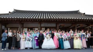 「第1回 陸英修女史韓服モデル大会」盛況　伝統文化が沃川を彩る祭典に