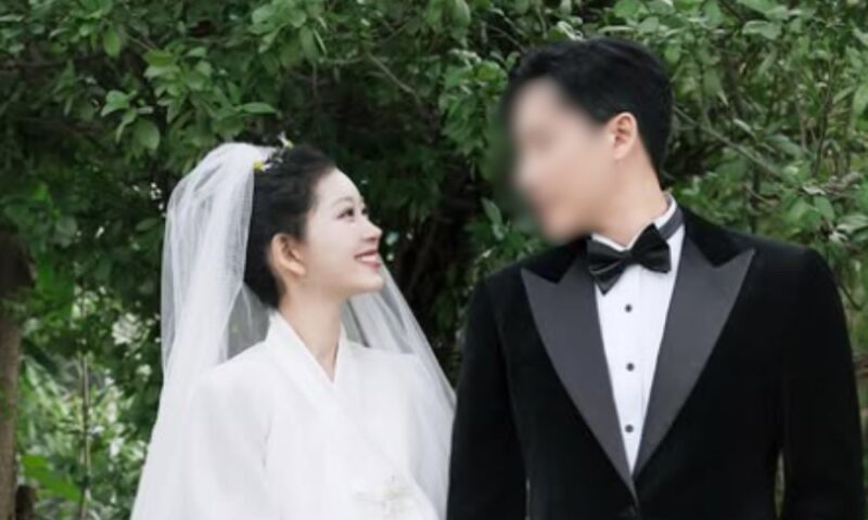 故チェ・ジンシルの娘チェ・ジュニ、結婚4日で米国へ…「新婚旅行ついに出発」
