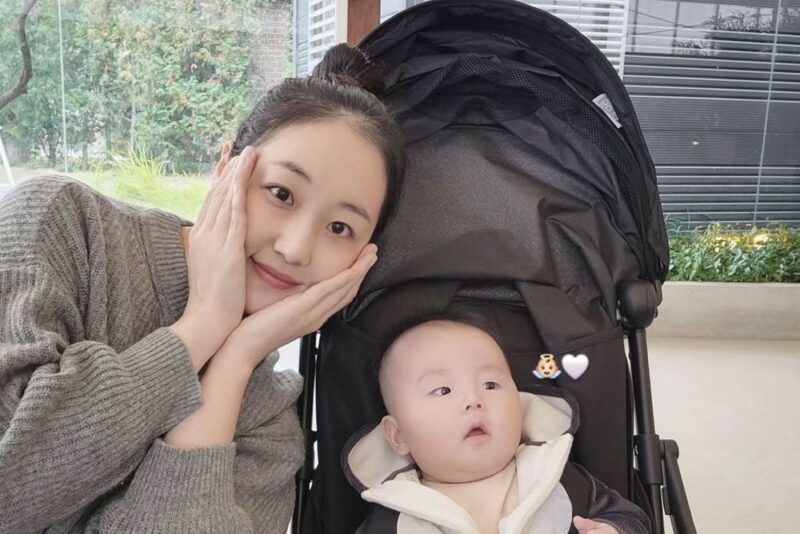 パク・ヨハン♥パク・ボミ、3年前に亡くなった15か月のわが子を追悼「星になった日」