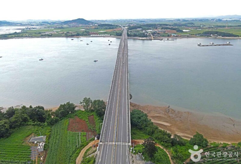 「韓国大統領の名を冠した大橋？」開通13年、全長925mの橋に注目集まる