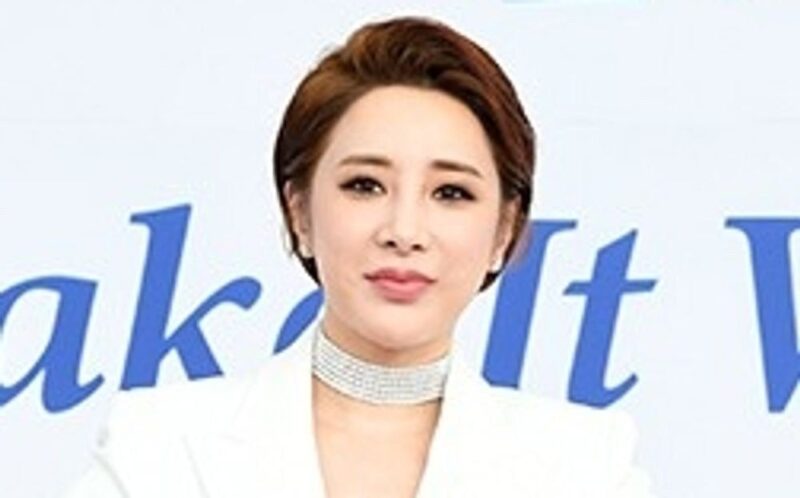 離婚から3年、ソ・イニョン「急いで結婚してうつ病に…貯金も全部使い果たした」と告白