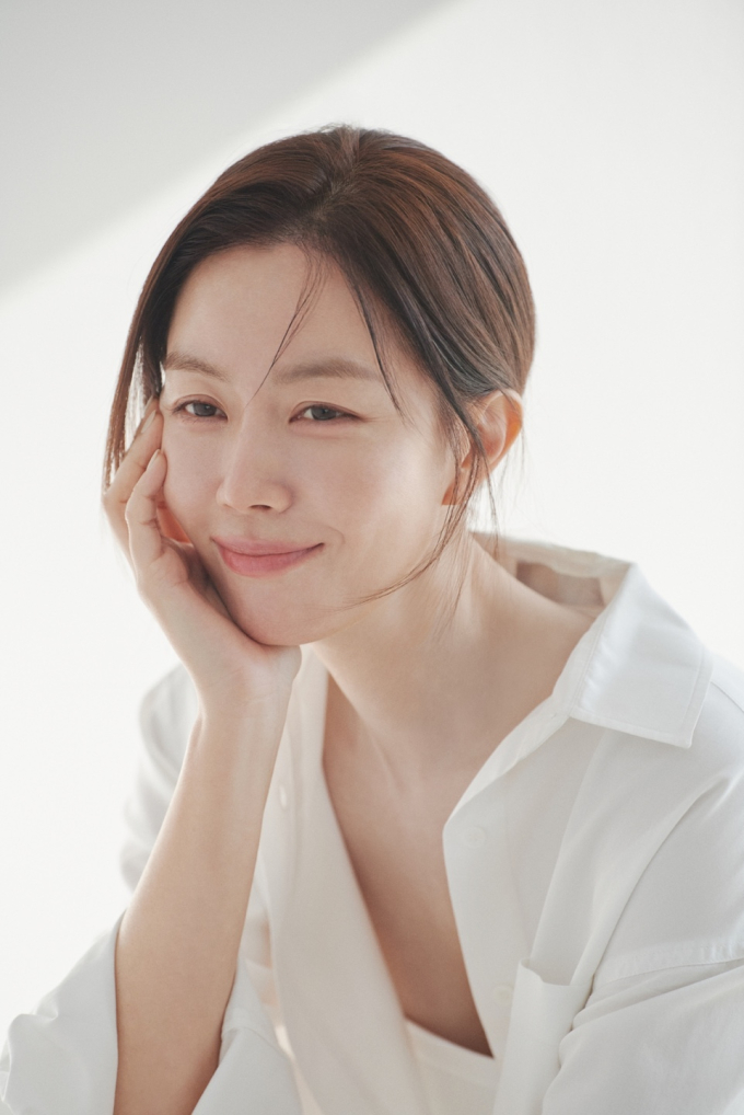 キム・ユミ、夫チョンウと同じ事務所へ 夫婦で「同じ釜の飯」を食う