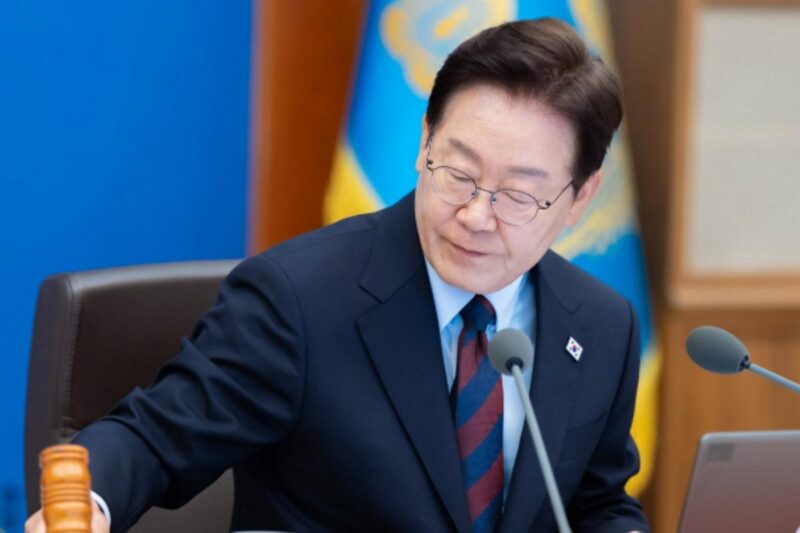 李氏、上昇気流がストップ…急激なムード変化に困惑