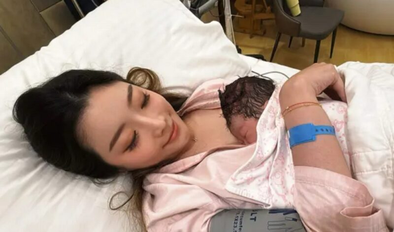 有名女優、12歳年上の夫との間に第1子女児出産「36時間の難産、骨盤が狭く」
