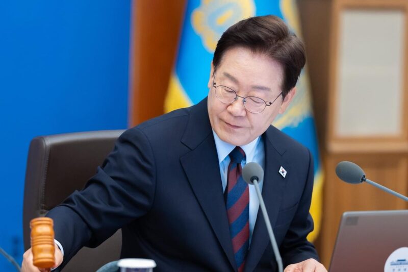 「市民が亡くなった日に刺身パーティー？」野党・李在明代表に与党が猛攻撃