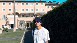 ユク・ジュンソ、ローマでも際立つ圧倒的な男らしさ…「まるでグラビアのような日常」