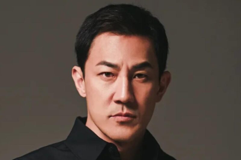 俳優ハン・ジョンス、チョン・ヨンジン副会長を「卑怯」と痛烈批判 SNSでの発言が波紋