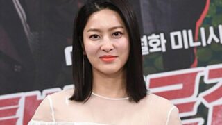 クァク・ジョンウク♥パク・セヨン、そっくりな長女を公開「早くも1歳」「幸せな5月」
