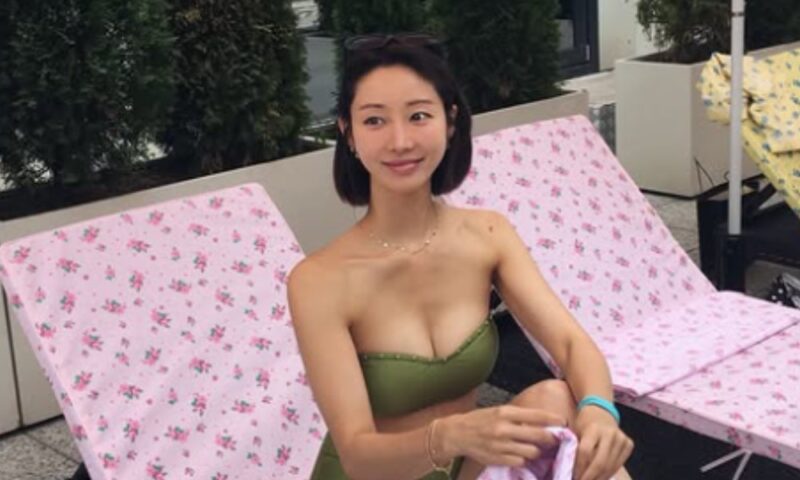 「双子ママ」ハン・グルー、30代とは思えない美しさ…優雅なビキニ姿に絶賛