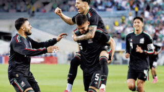 メキシコ戦、勝利も決定打欠く「もどかしい展開」