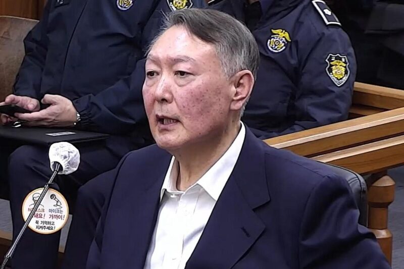 尹大統領「私の頭を撃て」…一触即発の緊迫事態