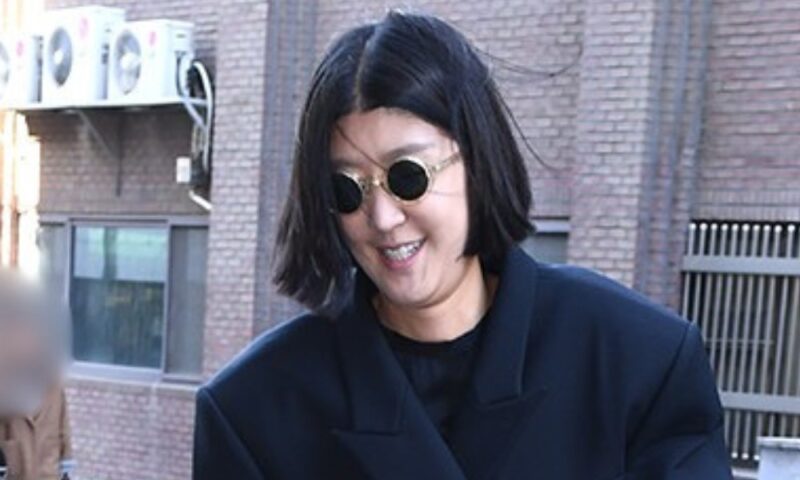 홍진경, 해외 뉴스에 갑작스러운 등장…김원훈 "누나가 왜 거기에"