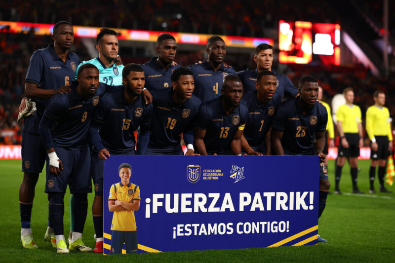 史上初のW杯出場へ…キュラソー代表、アドフォカート監督の挑戦