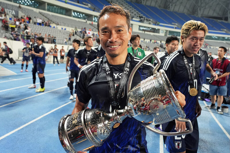 「早朝4時起きでも体は軽く気分爽快」5度目のW杯へ、40歳長友佑都が米国で始動